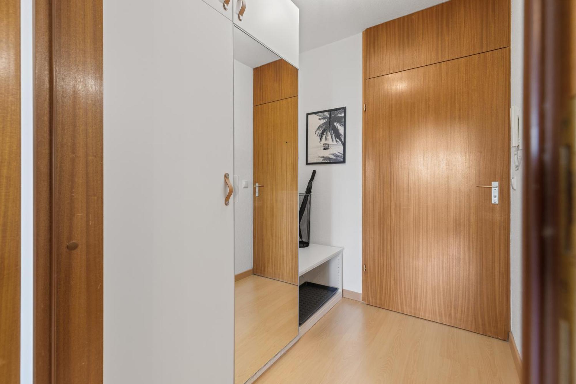Sonniges City-Apartment Mit Suedbalkon Und Parklatz Neusass Exterior foto